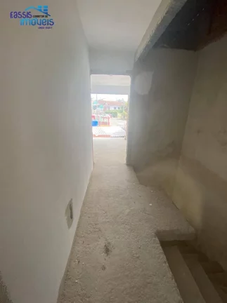 Imagem Ótimo sobrado 3 amplos quartos sendo um suíte/Closet, com 110 met