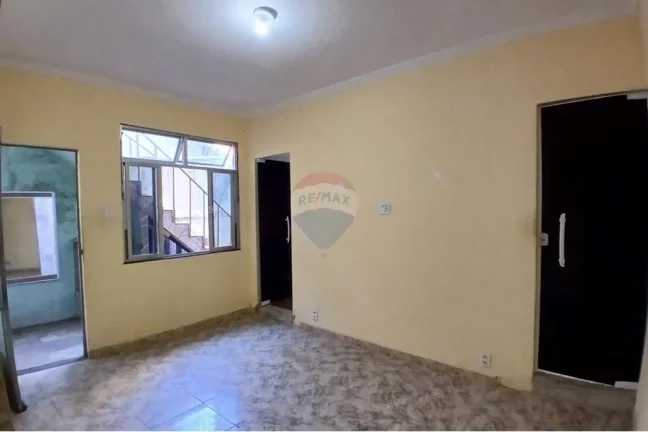 Imagem Casa à venda com 2 quartos, 52 m² em Oswaldo cruz, Rio de Janeiro.