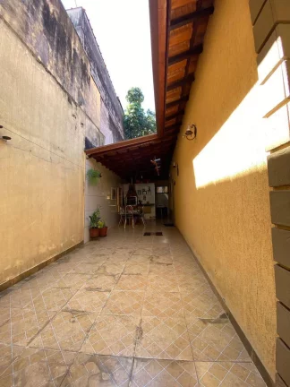 Imagem Ampla Casa Assobradada à venda em Bairro Nobre – City Bussoc
