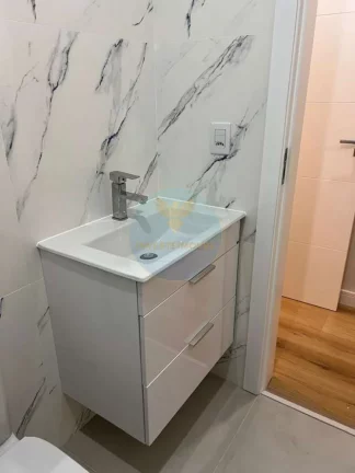 Imagem Casa em Condomínio a Venda no bairro Caucaia do Alto - Cotia, SP
