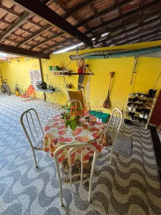 Imagem Casa com 2 dormitórios à venda, 250 m² por R$ 450.000,00 - Jardim Excelsior - Cabo Frio/RJ