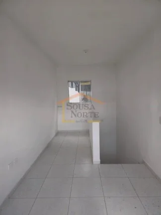 Imagem Galpão comercial para locação
Área total de 1.200m² com piso nivelado a laser e pé direito de ...