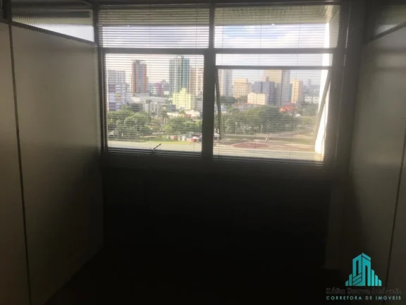Imagem Sala Comercial para Venda em Santo André / SP no bairro Vila Bastos