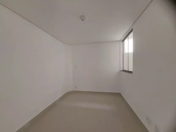 Imagem ELEVADOR+ VARANDA+VAGA COBERTA E DEMARCADA