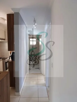 Imagem Venda de apartamento no Residencial Cosmos, Campinas. 2 dormitórios com armários, sala com varanda, cozinha com armários, lavanderia, banheiro, vaga