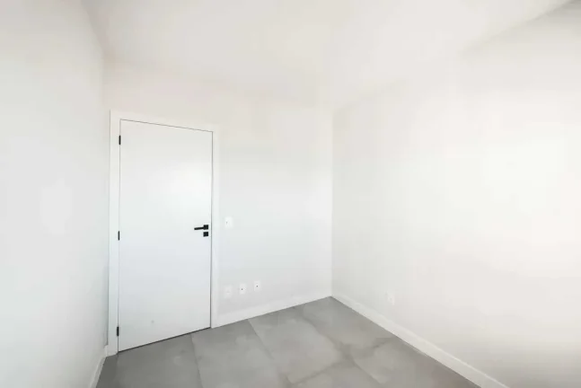 Imagem Apartamento 2 dormitórios sendo 1 suíte, com 1 vaga de garagem - Kobrasol em São José/SC