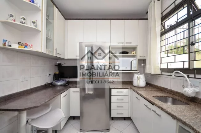 Foto do imóvel: Sobrado a Venda no bairro Barreirinha - Curitiba, PR