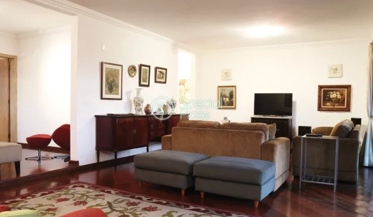 Imagem Excelente apartamento, 326 metros, 4 dormitórios, 2 suítes, 2 quartos com uma suíte americana, sa...