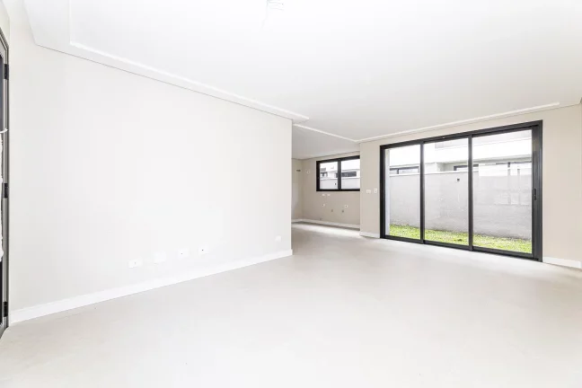 Imagem Sobrados Triplex em Condominio Sta Felicidade