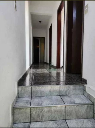 Imagem Sobrado à venda, 400 m² por R$ 689.000,00 - Cidade Soberana - Guarulhos/SP