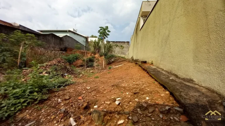 Imagem Terreno à Venda com 300m² - Jardim do Lago - Jundiaí/SP