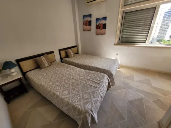 Imagem Apartamento com 4 dormitórios, 280 m² - venda ou aluguel - Pitangueiras - Guarujá/SP