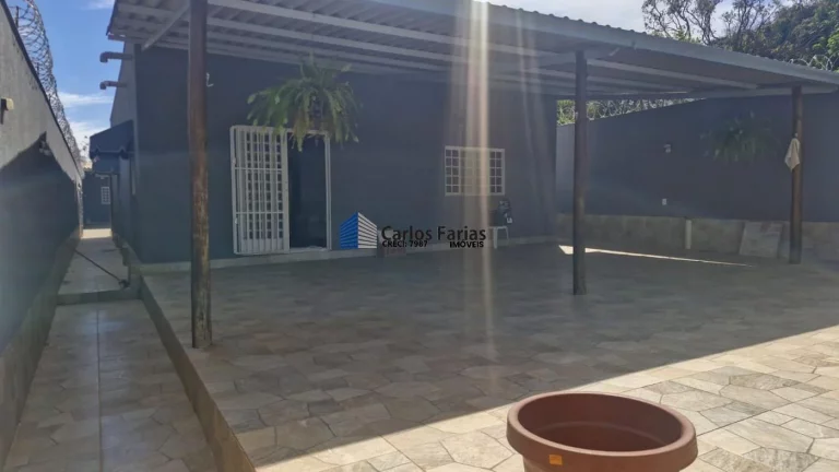 Imagem Casa em Condomínio para Venda em Brasília, Setor Habitacional Jardim Botânico, 3 dormitórios, 1 suíte, 3 banheiros, 4 vagas