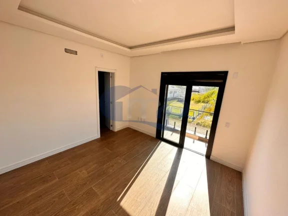 Imagem Casa á venda com 4 dormitórios no Balneário Rosa do Mar em Passo de Torres/SC