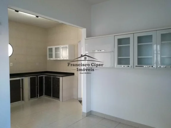 Imagem Casa à venda no bairro Jardim Ícaro - Guaratinguetá/SP