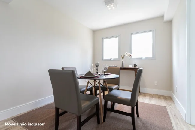 Imagem OPORTUNIDADE IMPERDÍVEL ! Apartamento 162M² Reformado, 3Q, 3 Suítes, 3 Banheiros, 3 Vagas, Piscina, Jardim.