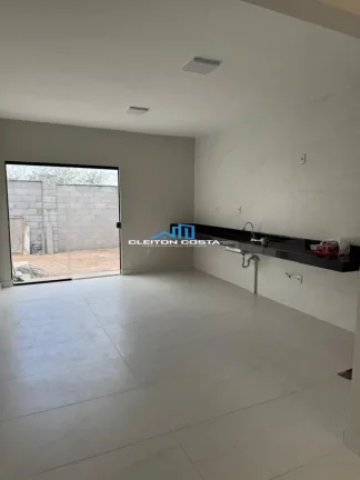 Imagem Casa para Venda em Feira de Santana, Nova Esperança, 3 dormitórios, 1 suíte, 1 banheiro, 2 vagas