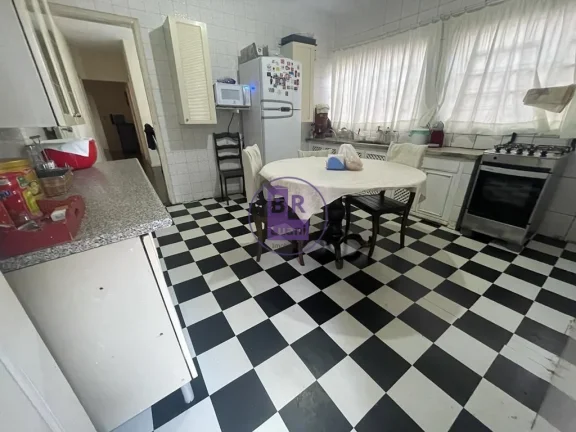 Imagem Casa Térrea à Venda em Localização Privilegiada