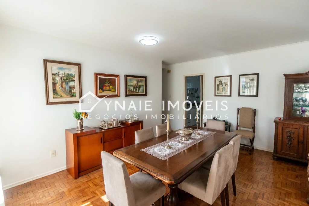 Imagem Apartamento à venda na Bela Vista, São Paulo-SP: 3 quartos, 1 suíte, 3 banheiros, 1 vaga de garagem, 126m² de área.