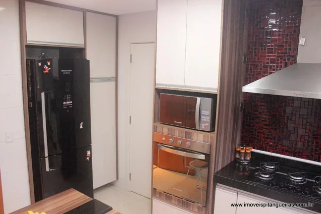 Imagem PITANGUEIRAS- LINDO APARTAMENTO COM MARAVILHOSA ÁREA DE LAZER , 02 VAGAS DE GARAGENS NO PRÉDIO.