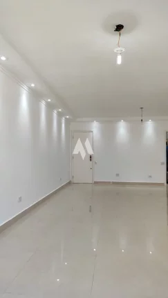 Imagem Apartamento à venda com 3 dormitórios e 2 vagas de garagem privativas e escrituradas no bairro do Gonzaga em Santos/SP