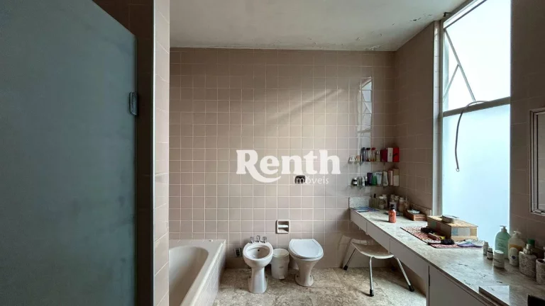 Imagem Sobrado com 5 dormitórios à venda, 423 m² por R$ 1.800.000,00 - Centro - Rio Claro/SP