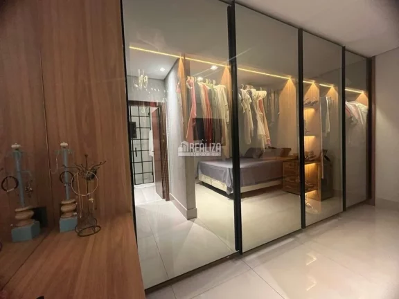 Imagem Exclusivo apartamento de Alto Padrão 3 suítes no bairro Santa Maria no Condominio Golden Gren Uberaba.