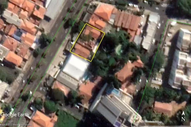 Ótimo imóvel para investidor com quase 30 metros de frente com avenida de grande fluxo próximo a ...