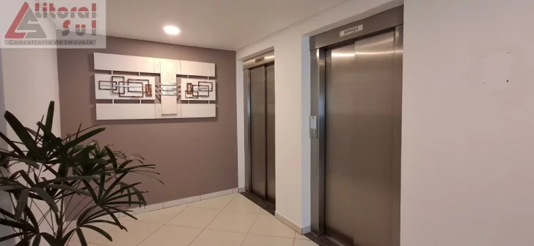 Imagem Imperdível oportunidade! Apartamento à venda em Praia Grande-SP, bairro Ocian: 3 quartos, 1 suíte, 1 sala, 2 banheiros, 1 vaga, 110m².