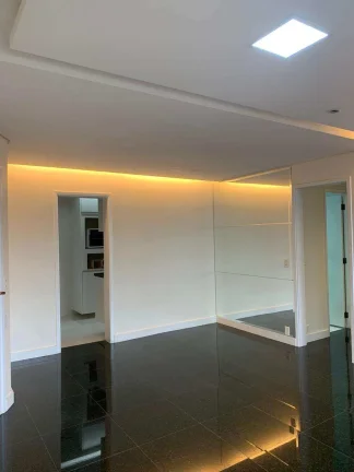 Imagem Apartamento com 81 m2, 3 dormitórios (1 suíte) e 1 vaga à venda na Vila Clementino, São Paulo