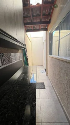 Imagem Sobrado à venda, 85 m² por R$ 468.000,00 - Caiçara - Praia Grande/SP