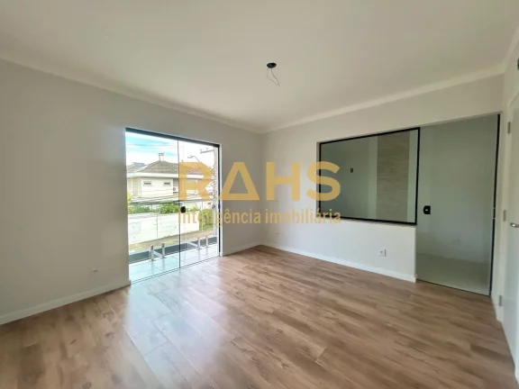 Imagem Ótimo sobrado geminado localizado no bairro Glória, próximo a Panificadora Blupão. Conta com 117...