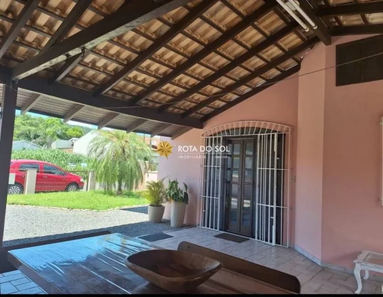 Imagem Casa de praia à venda Bombinhas SC