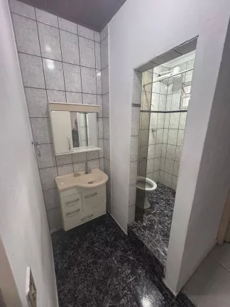 Imagem Casa Frente Locação 3 Dormitórios com 1 Vaga de garagem - Jardim Ipanema