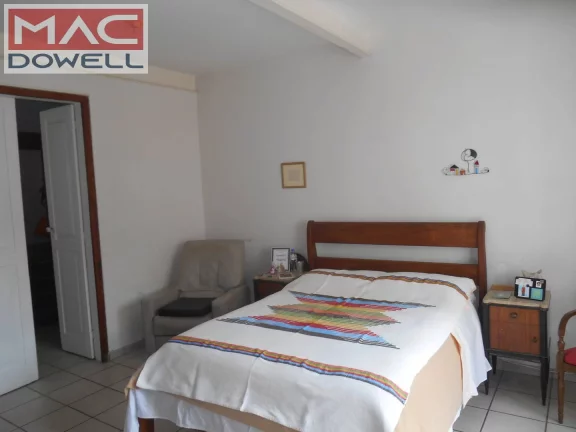 Imagem Casa de 221 m² com anexo e garagem - Uso misto - Botafogo