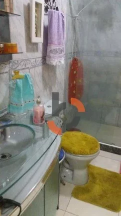 Imagem Casa Duplex Independente 2 Quartos - Prata - Nova Iguaçu/RJ