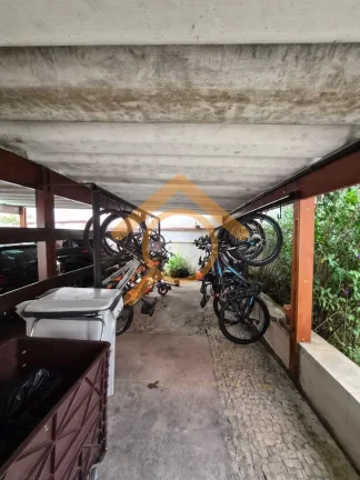 Imagem Apartamento de alto padrão à venda em Jardim da Campina, São Paulo-SP: 3 quartos, 1 suite, 2 banheiros, 1 vaga de garagem.