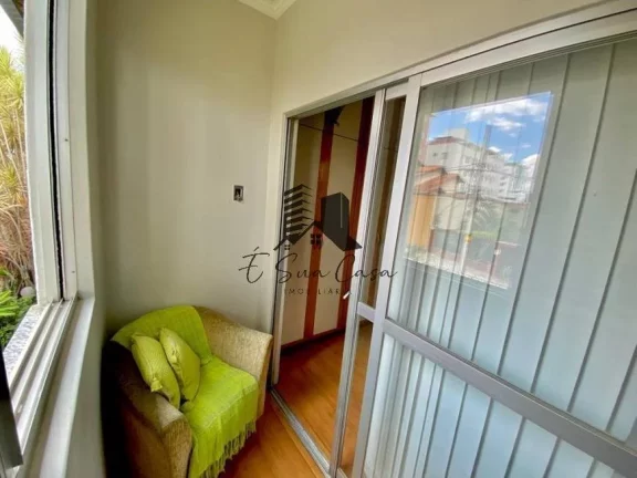 Imagem Casa de 4 quartos Bairro Castelo, Belo Horizonte