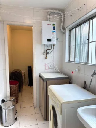 Imagem Apartamento de 75m² com 2 Dorms à Venda no Brooklin | Reformado