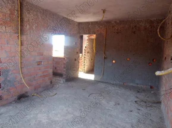 Imagem Casa para Venda em Guarulhos, Parque Uirapuru, 3 dormitórios, 3 suítes, 2 banheiros, 4 vagas
