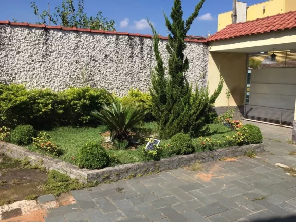 Imagem Sobrado à venda, 246 m² por R$ 880.000,00 - Vila Figueira - Suzano/SP