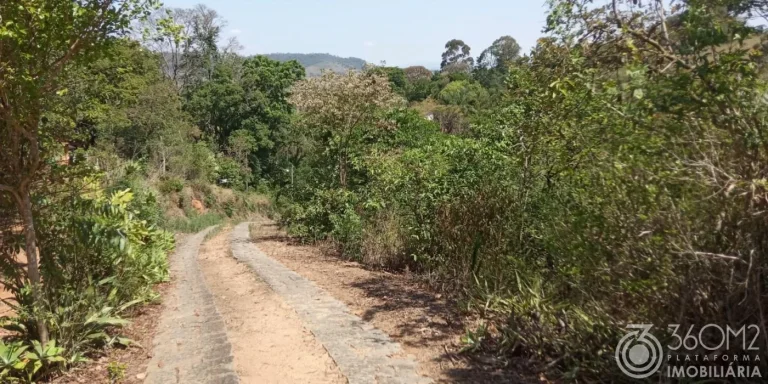Imagem Terreno para Venda em Pedra Bela / SP no bairro Acampamento anchieta