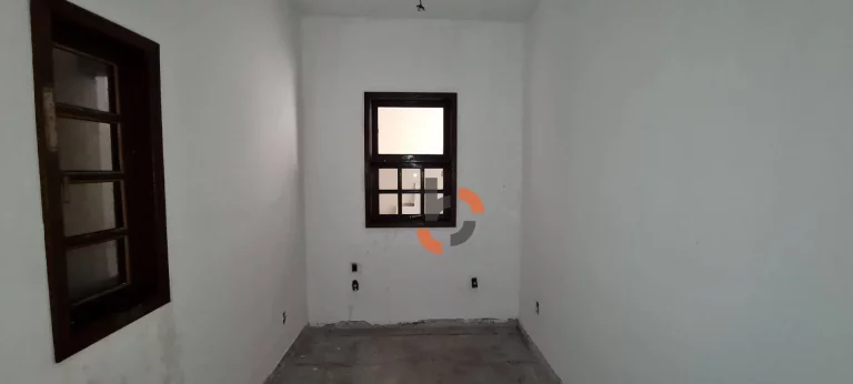 Imagem Casa com 4 dormitórios à venda, 452 m² por R$ 550.000,00 - Cerâmica - Nova Iguaçu/RJ