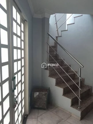 Imagem Sobrado com 3 dormitórios à venda, 213 m² por R$ 789.000,00 - Vila Libanesa - São Paulo/SP