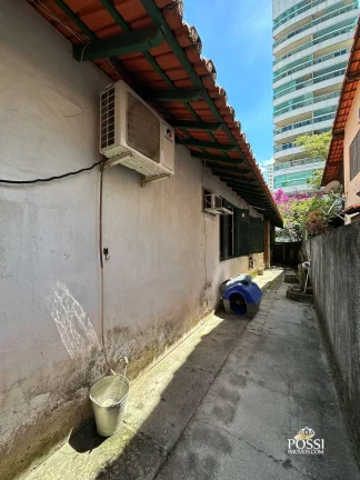 Imagem Casa-Linear-para-Venda-em-Praia-da-Costa-Vila-Velha-ES