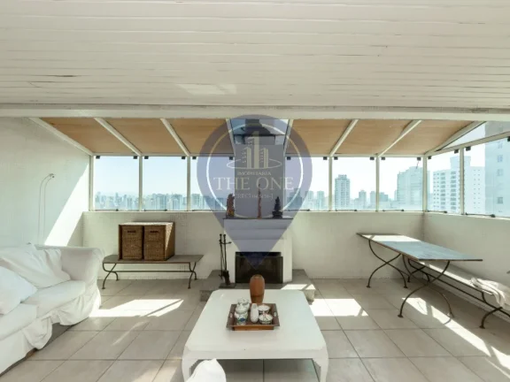 Imagem Cobertura de luxo na Aclimação: 4 quartos, 4 suítes, 2 salas, 6 banheiros, 3 vagas de garagem, 317m². Confira!