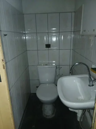 Imagem Prédio comercial 180m² com 5 salas e vaga - Zona Leste