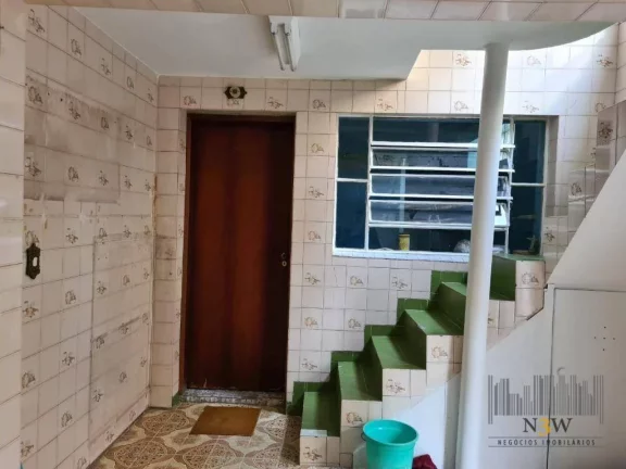 Imagem Casa à venda no Alto da Lapa São Paulo SP com 2 dormitórios, 1 vaga de garagem e 68m².