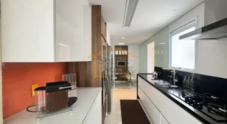 Imagem Apartamento com 133 m², com 3 dormitórios, sendo 3 suítes, 4 banheiros e 2 vagas de garagem. Imó...