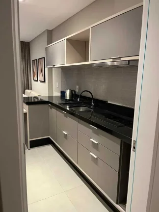 Imagem Apartamento mobiliado de 1 dormitório e 1 vaga na Meia Praia, Itapema/SC